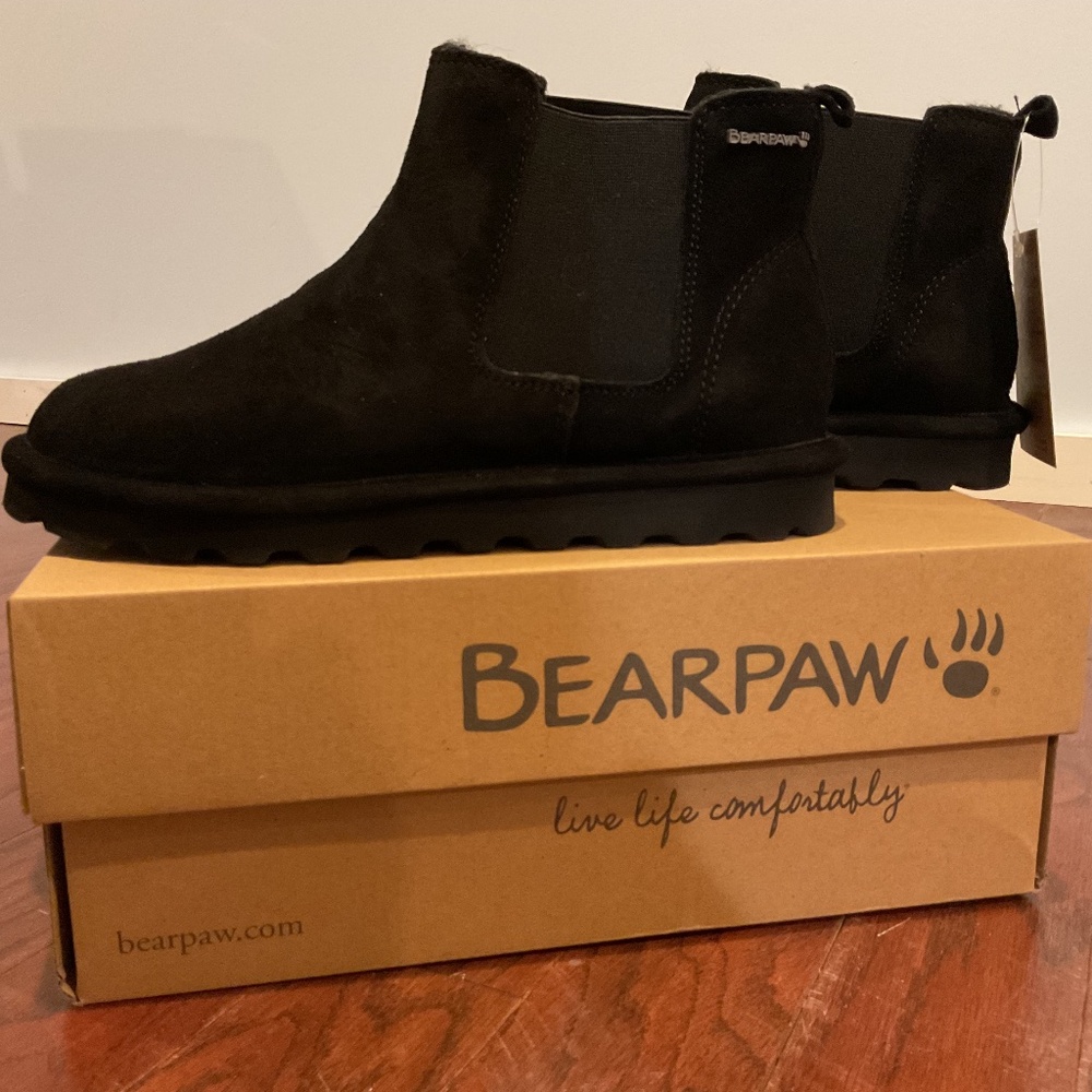 BEARPAW DREW SLIP ON BLACK SIZE 7 NIB